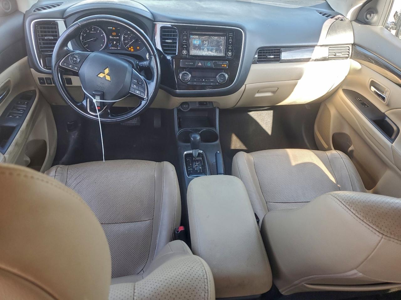 2016 MITSUBISHI OUTLANDER SE photo 8