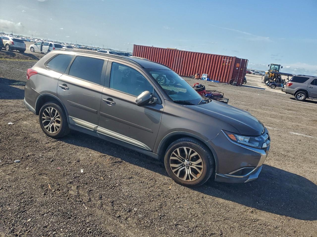 2016 MITSUBISHI OUTLANDER SE photo 4