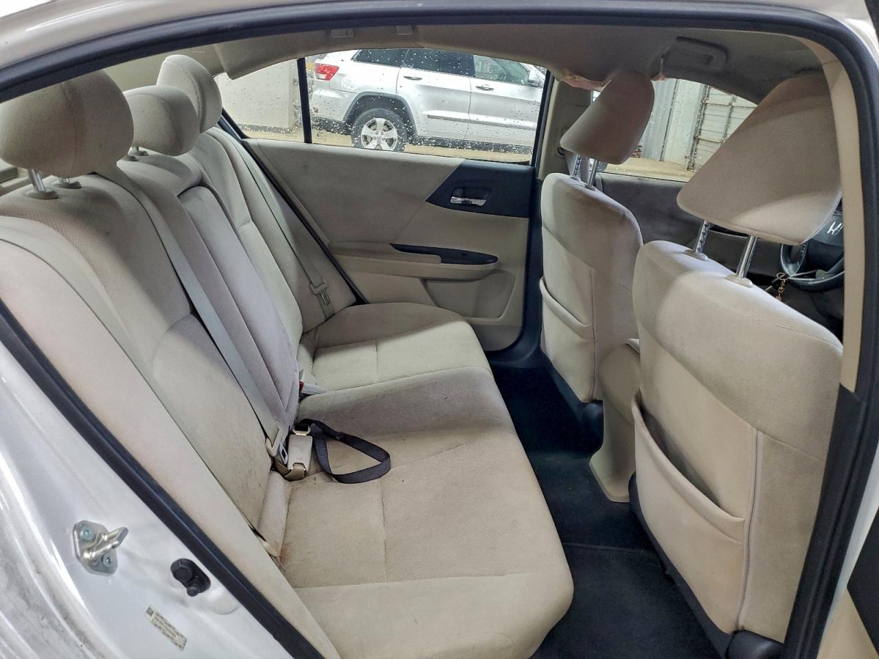 2013 HONDA ACCORD LX photo 28