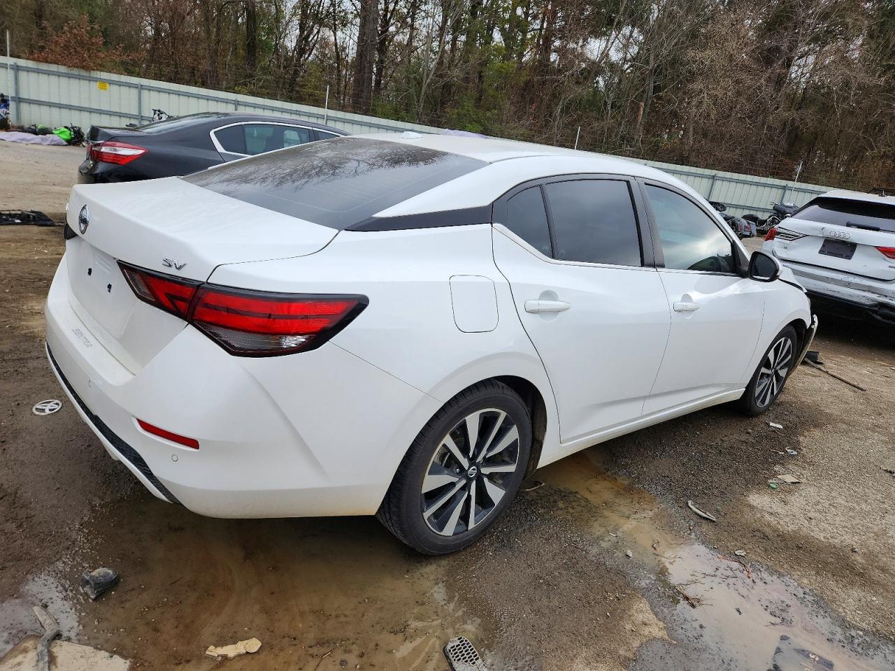 2023 NISSAN SENTRA SV photo 3