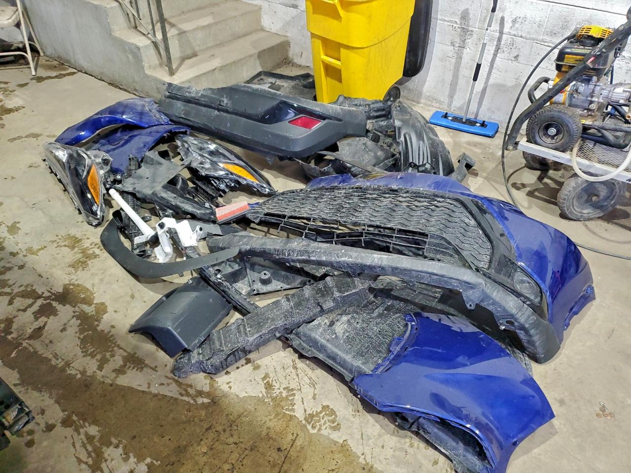 2025 TOYOTA COROLLA CROSS SE photo 13