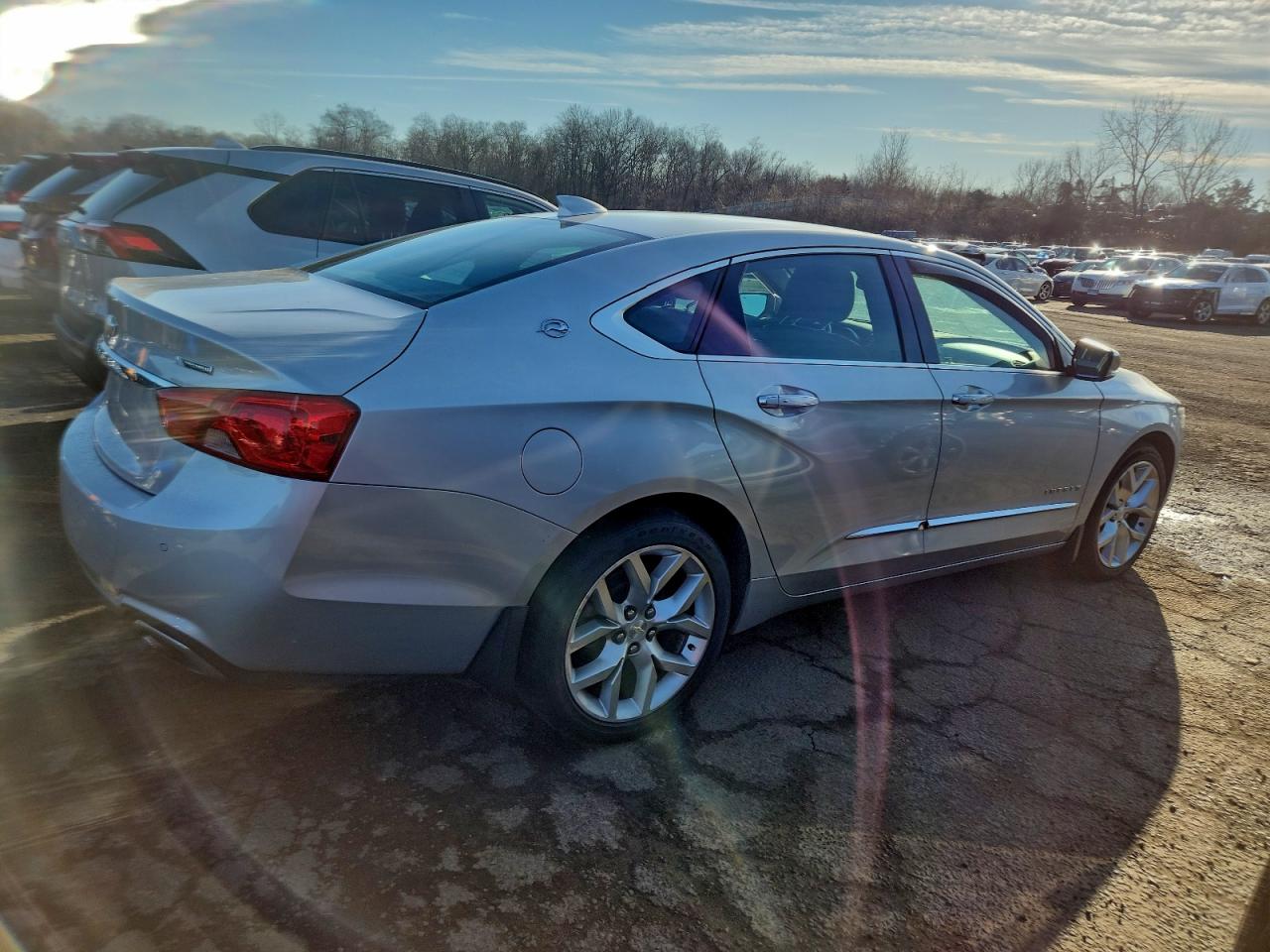 2018 CHEVROLET IMPALA PREMIER photo 3