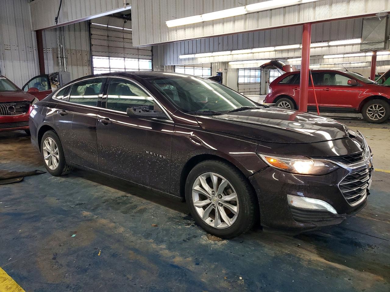 2021 CHEVROLET MALIBU LT photo 4