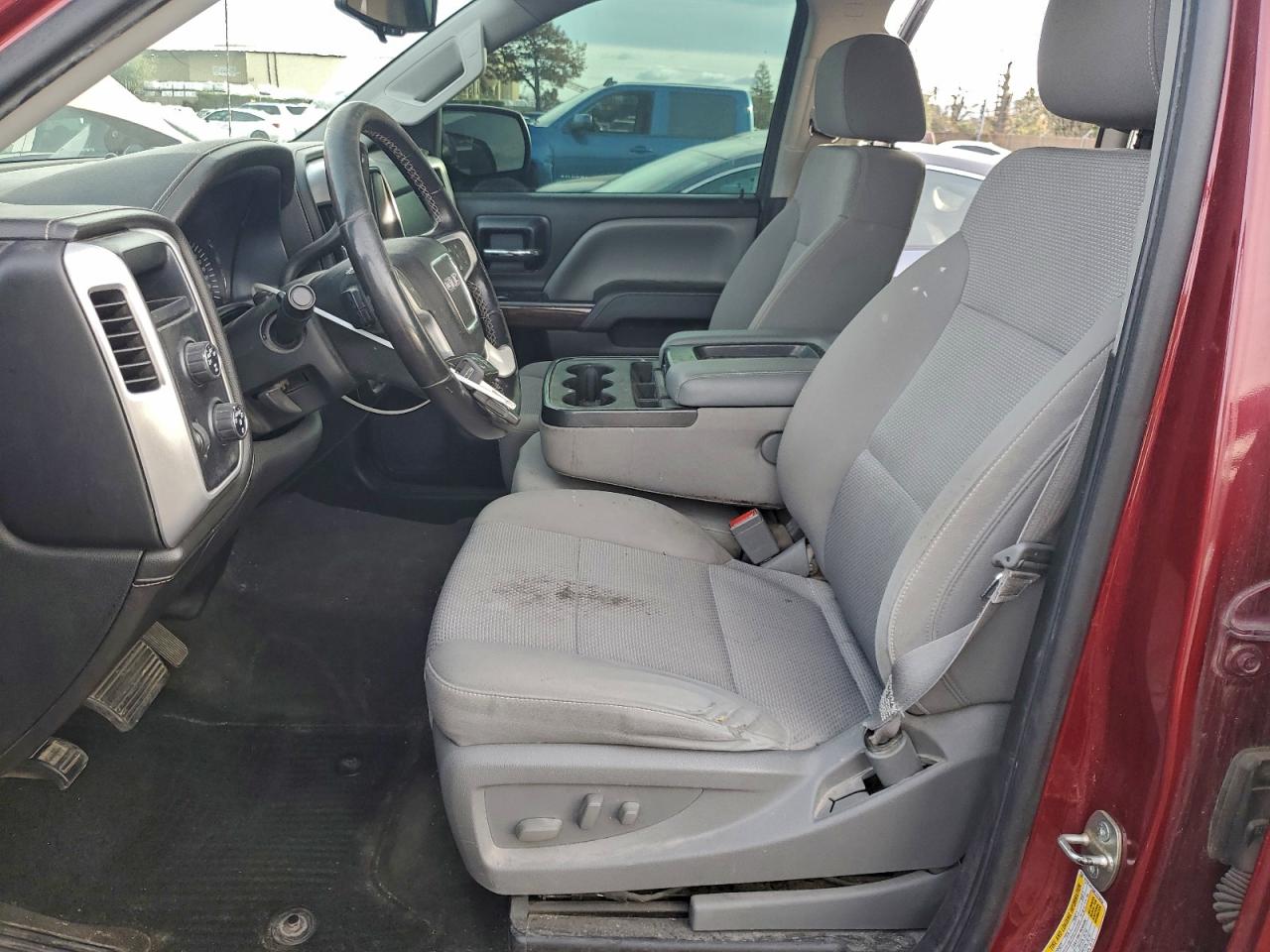 2014 GMC SIERRA K1500 SLE photo 7