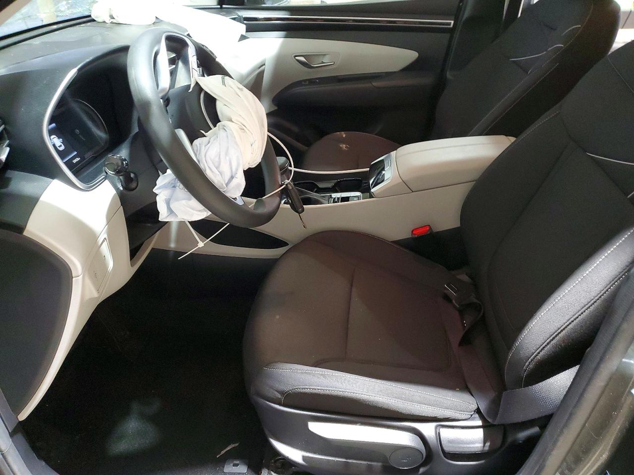 2022 HYUNDAI TUCSON SE photo 7