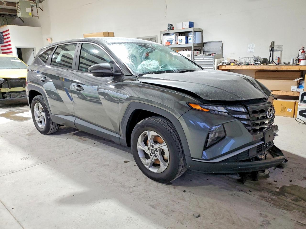 2022 HYUNDAI TUCSON SE photo 4