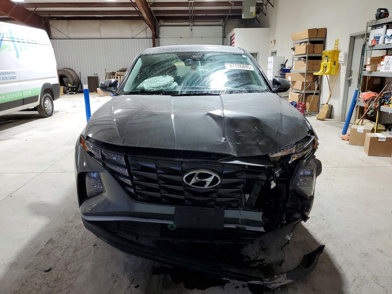 2022 HYUNDAI TUCSON SE photo 5