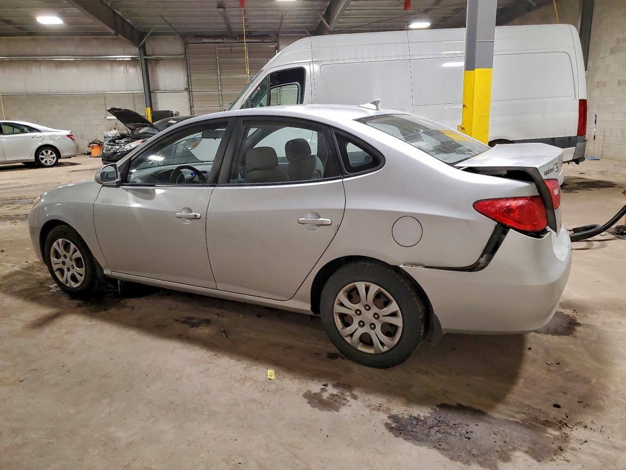 2009 HYUNDAI ELANTRA GLS photo 2