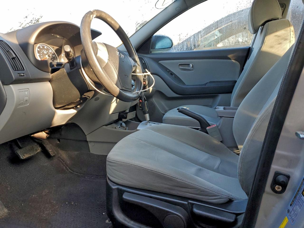 2009 HYUNDAI ELANTRA GLS photo 7