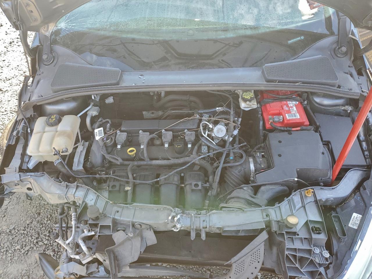 2017 FORD FOCUS SE photo 11
