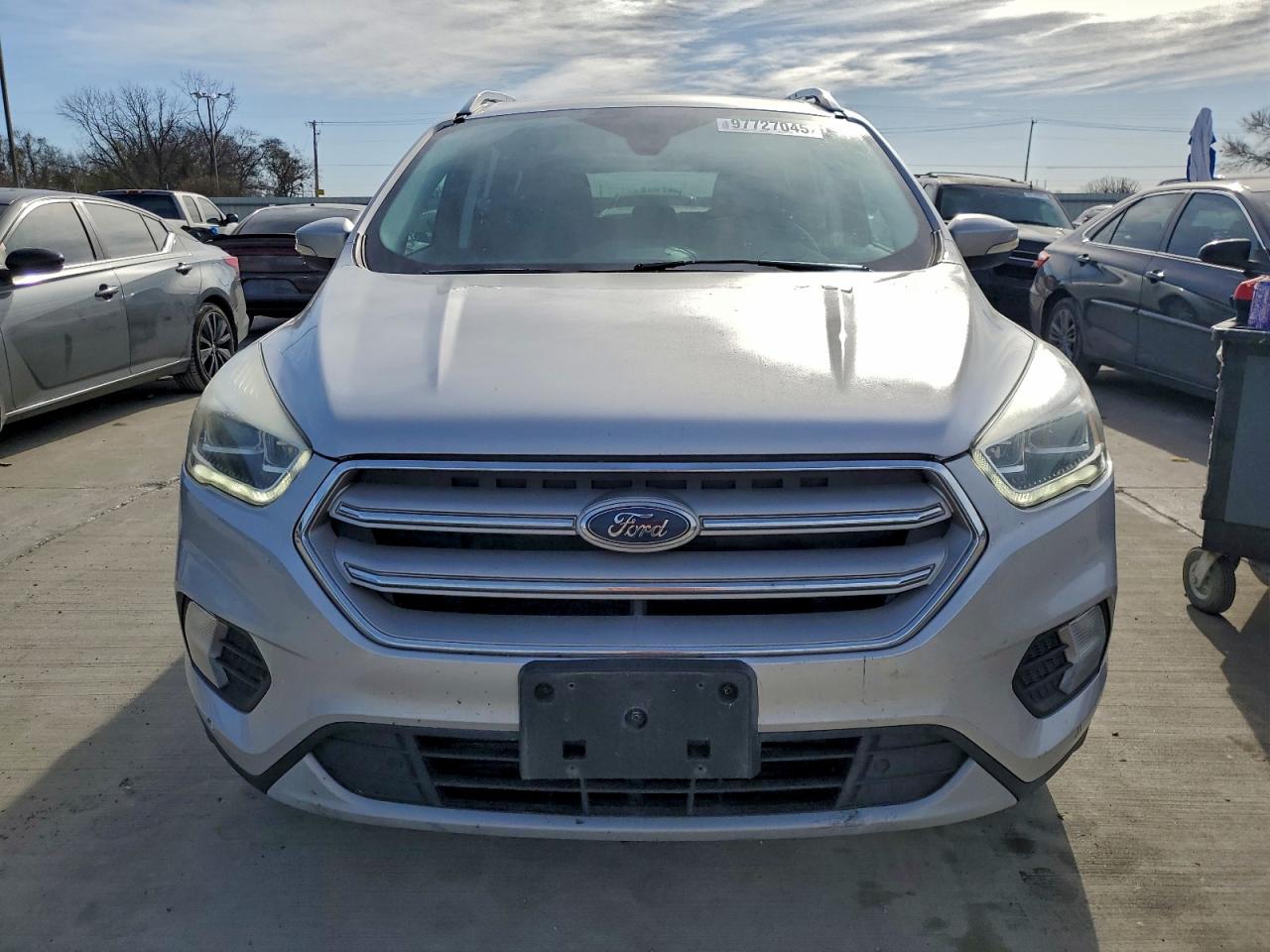 2018 FORD ESCAPE TITANIUM photo 5