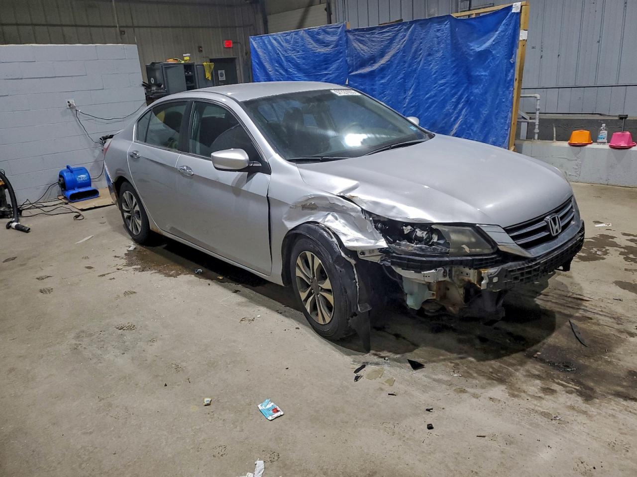 2013 HONDA ACCORD LX photo 10