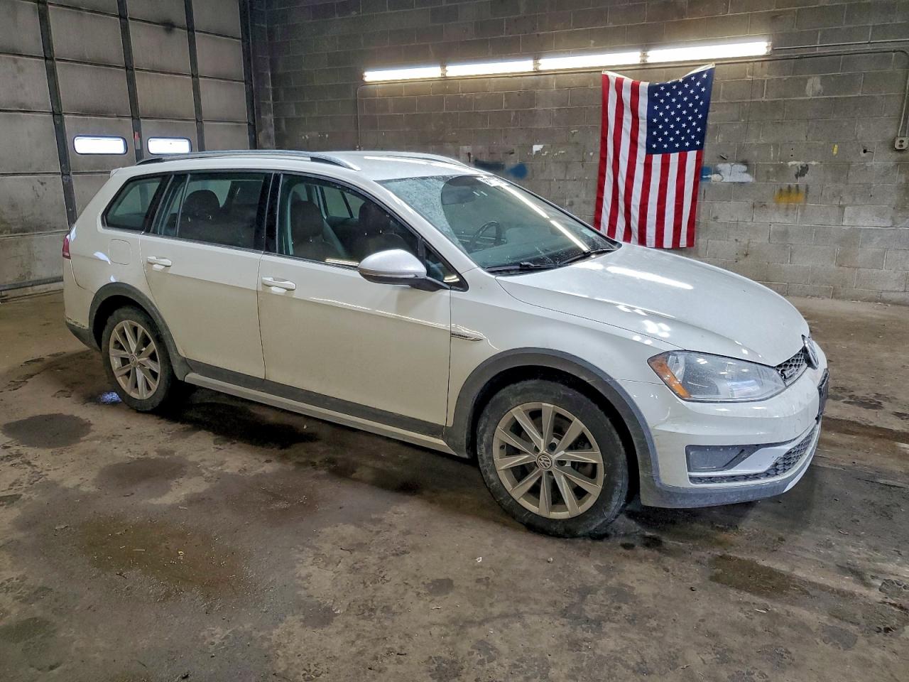 2017 VOLKSWAGEN GOLF ALLTRACK S photo 7