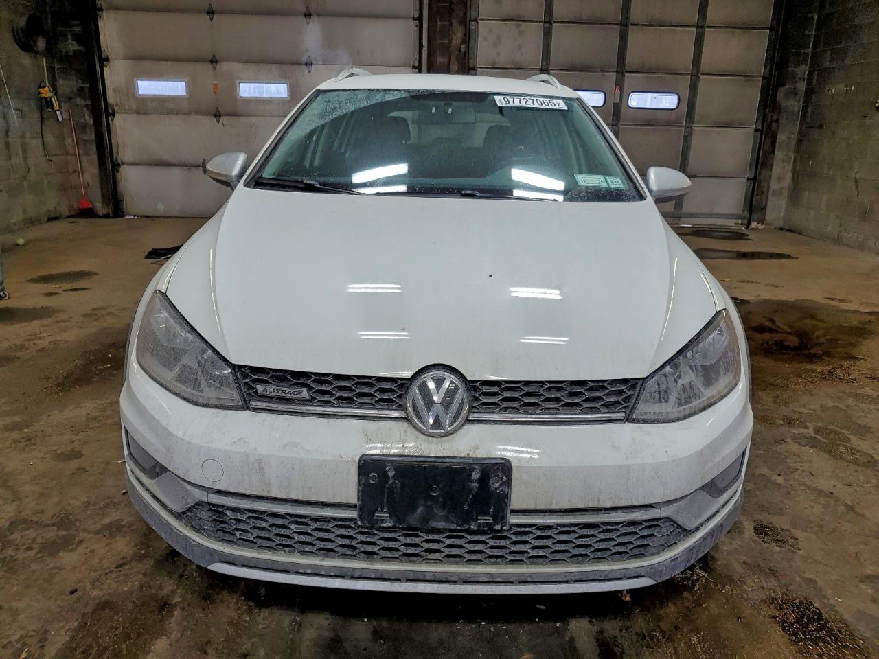 2017 VOLKSWAGEN GOLF ALLTRACK S photo 9