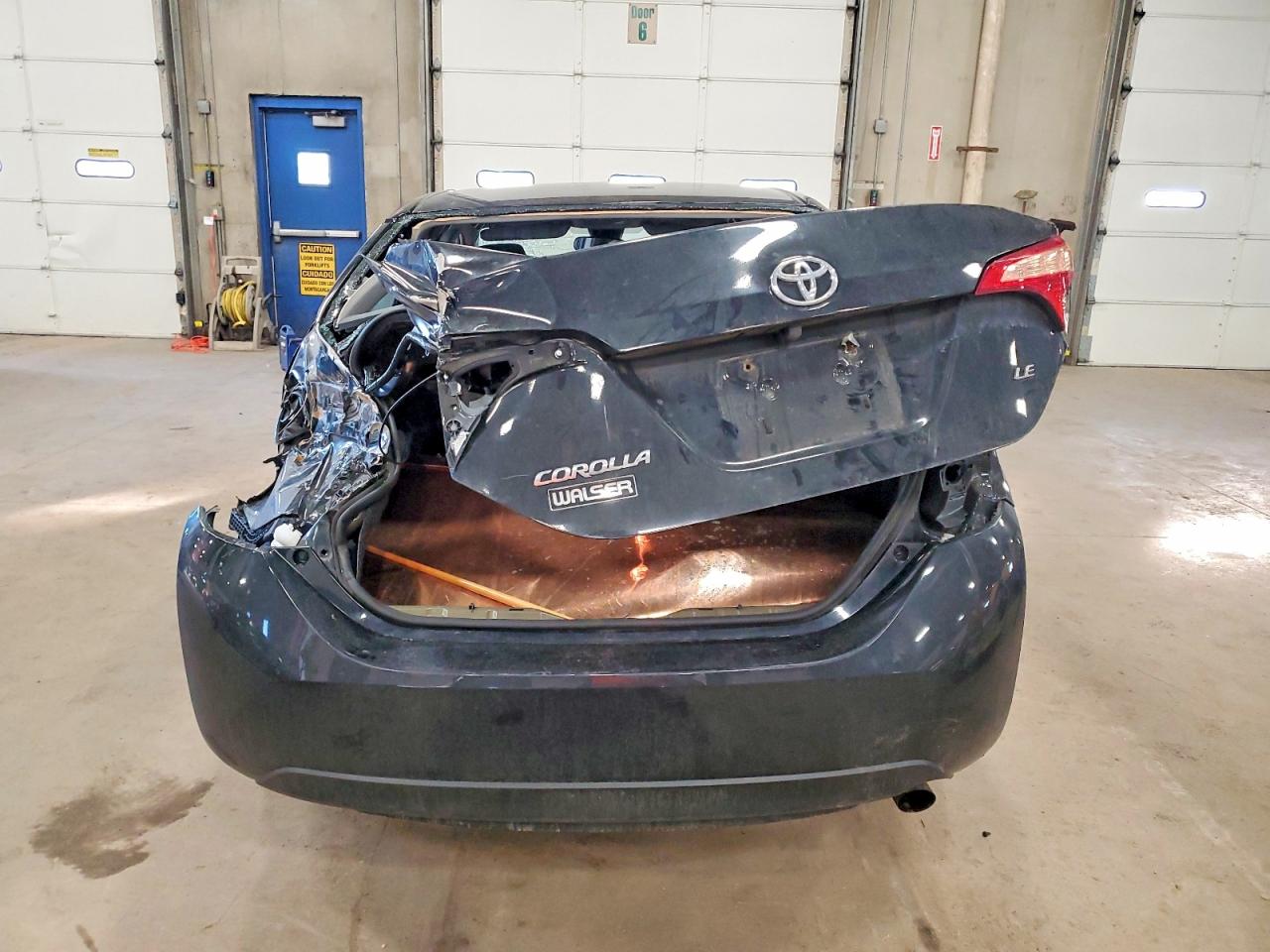 2019 TOYOTA COROLLA L photo 11