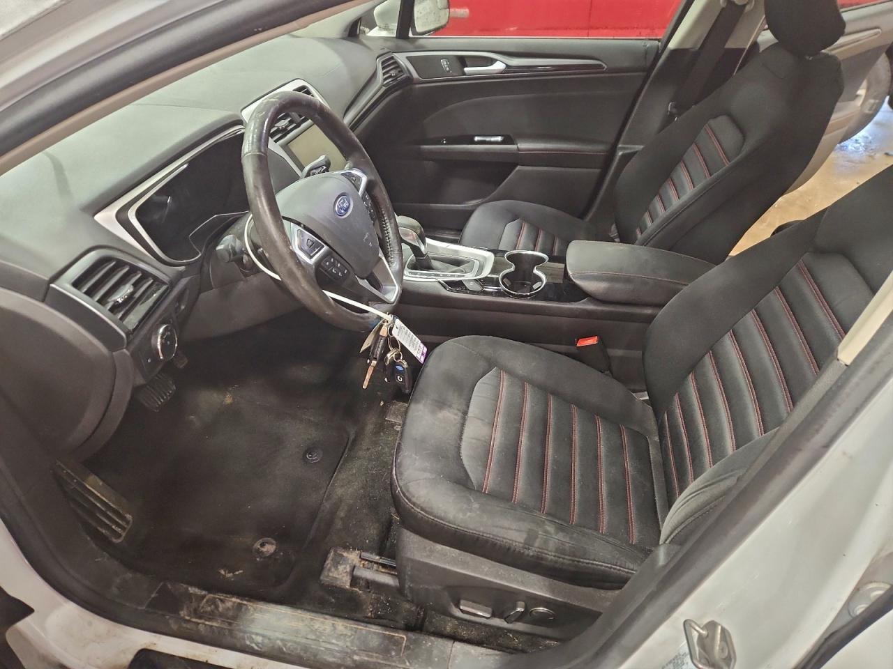 2016 FORD FUSION SE photo 7