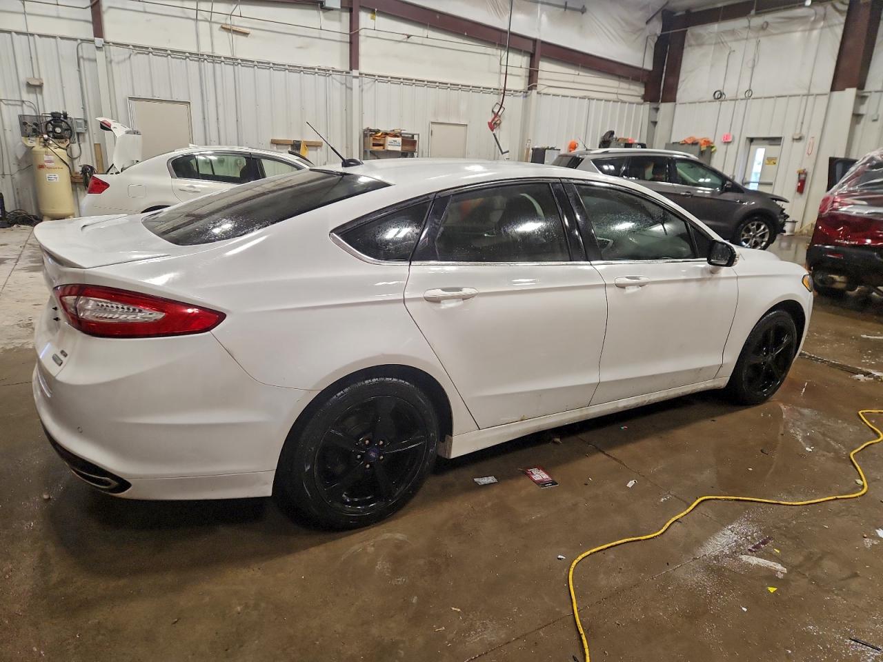 2016 FORD FUSION SE photo 3
