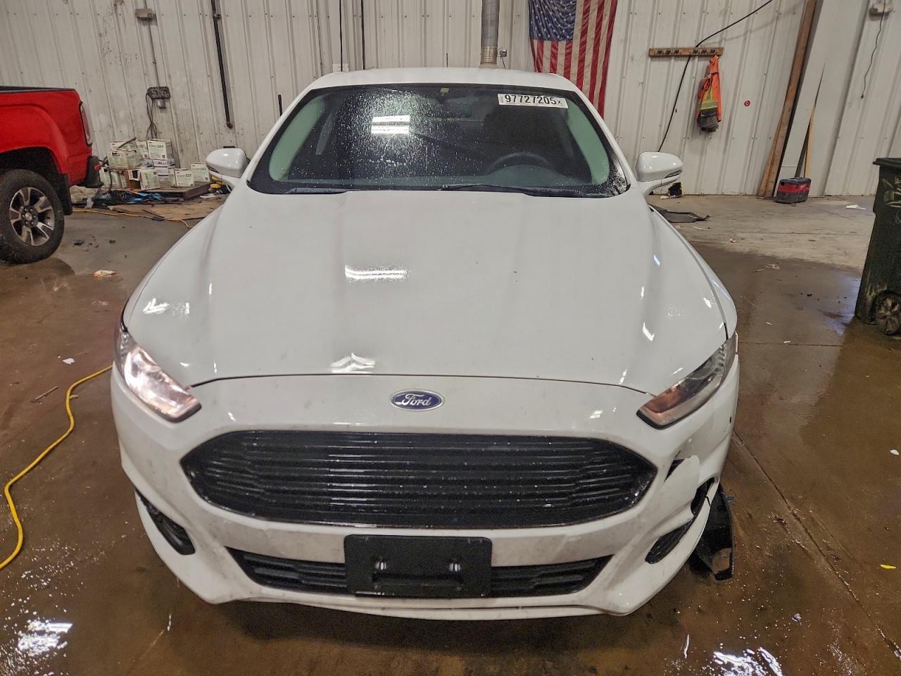 2016 FORD FUSION SE photo 5