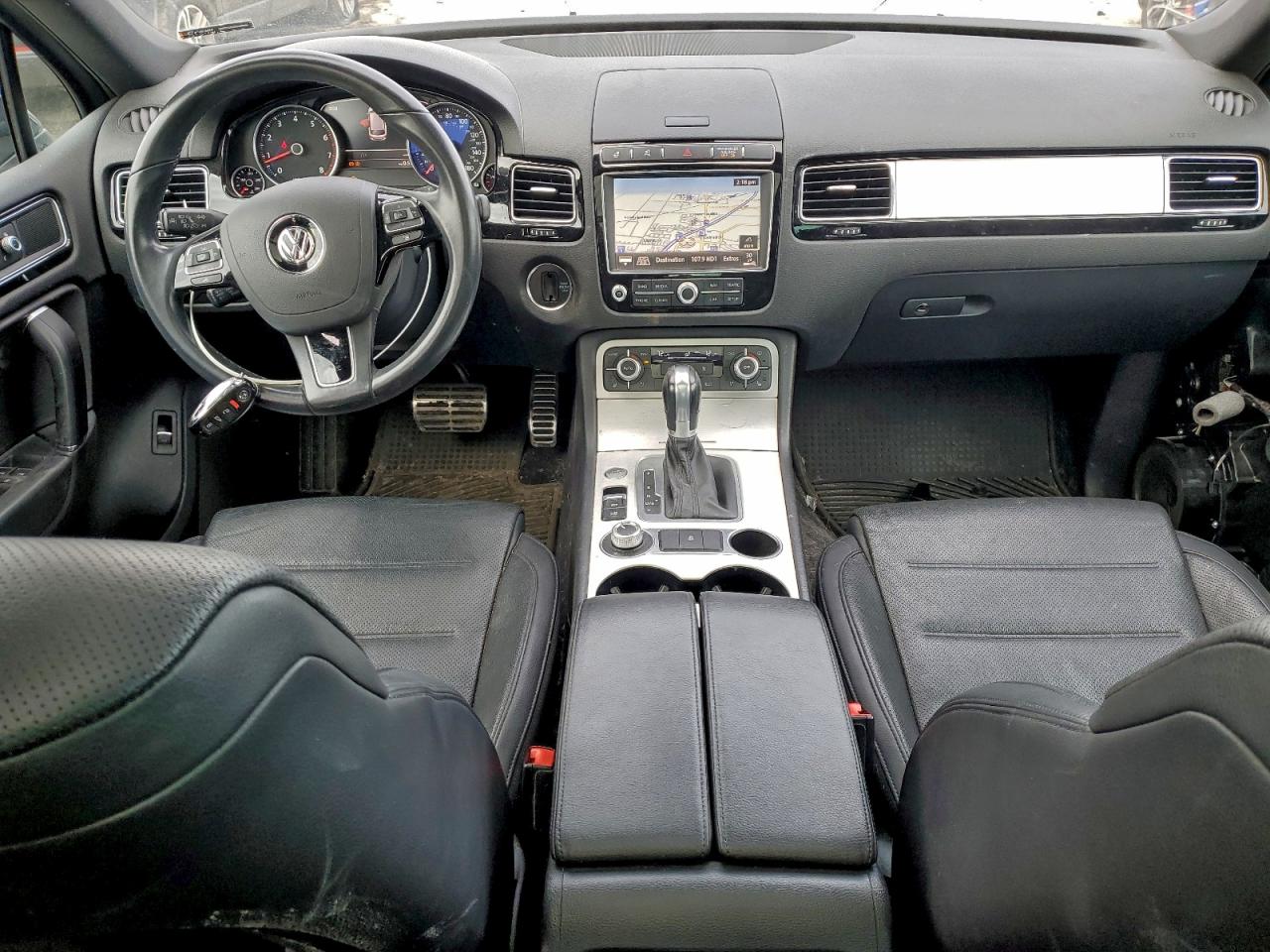 2017 VOLKSWAGEN TOUAREG WOLFSBURG photo 8