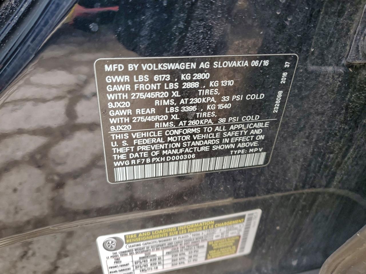2017 VOLKSWAGEN TOUAREG WOLFSBURG photo 12
