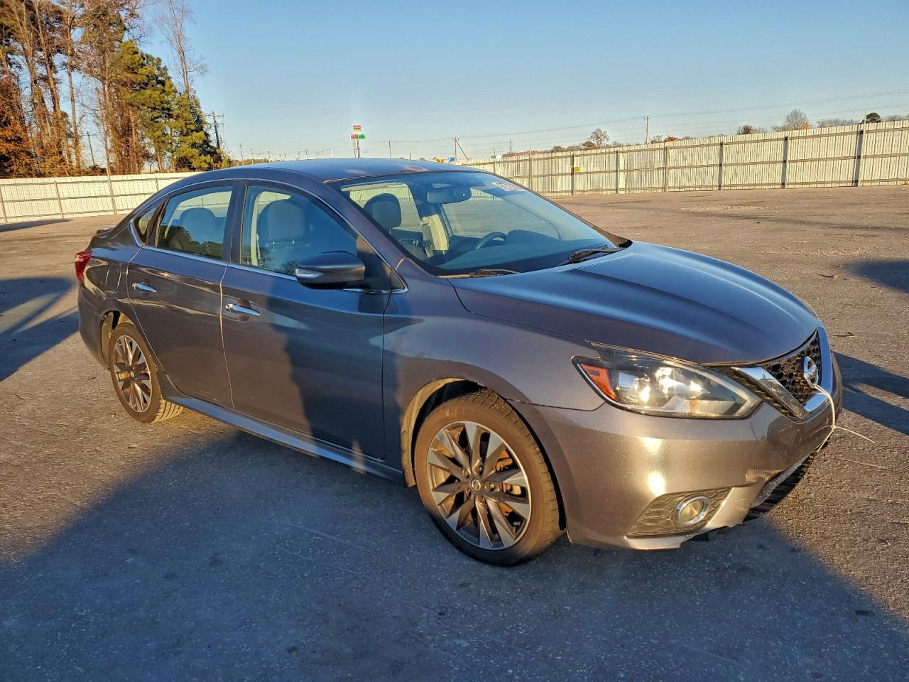 2016 NISSAN SENTRA S photo 4