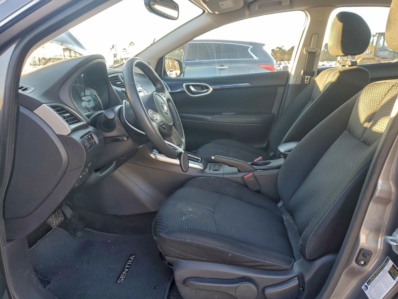 2016 NISSAN SENTRA S photo 7