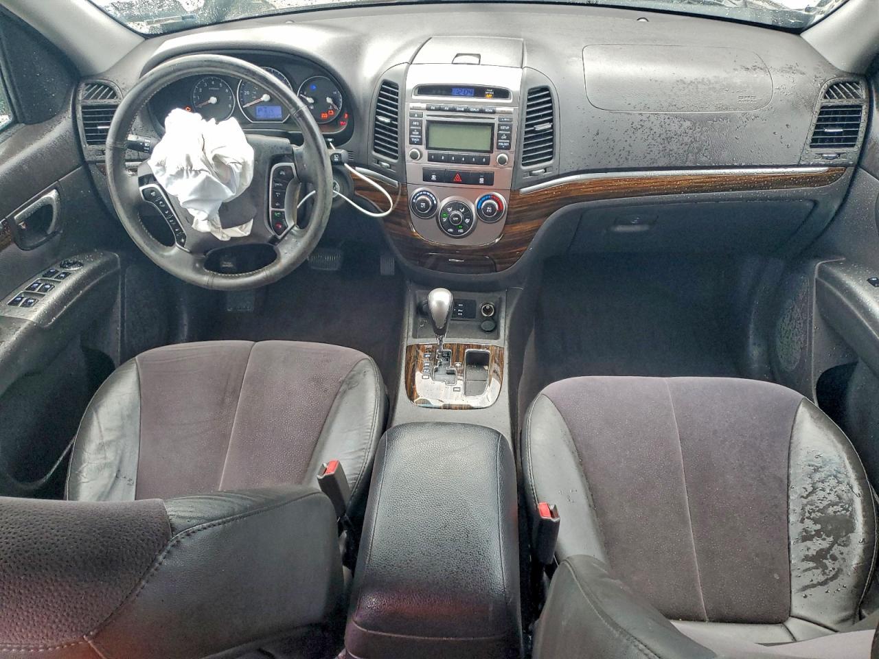 2012 HYUNDAI SANTA FE SE photo 8