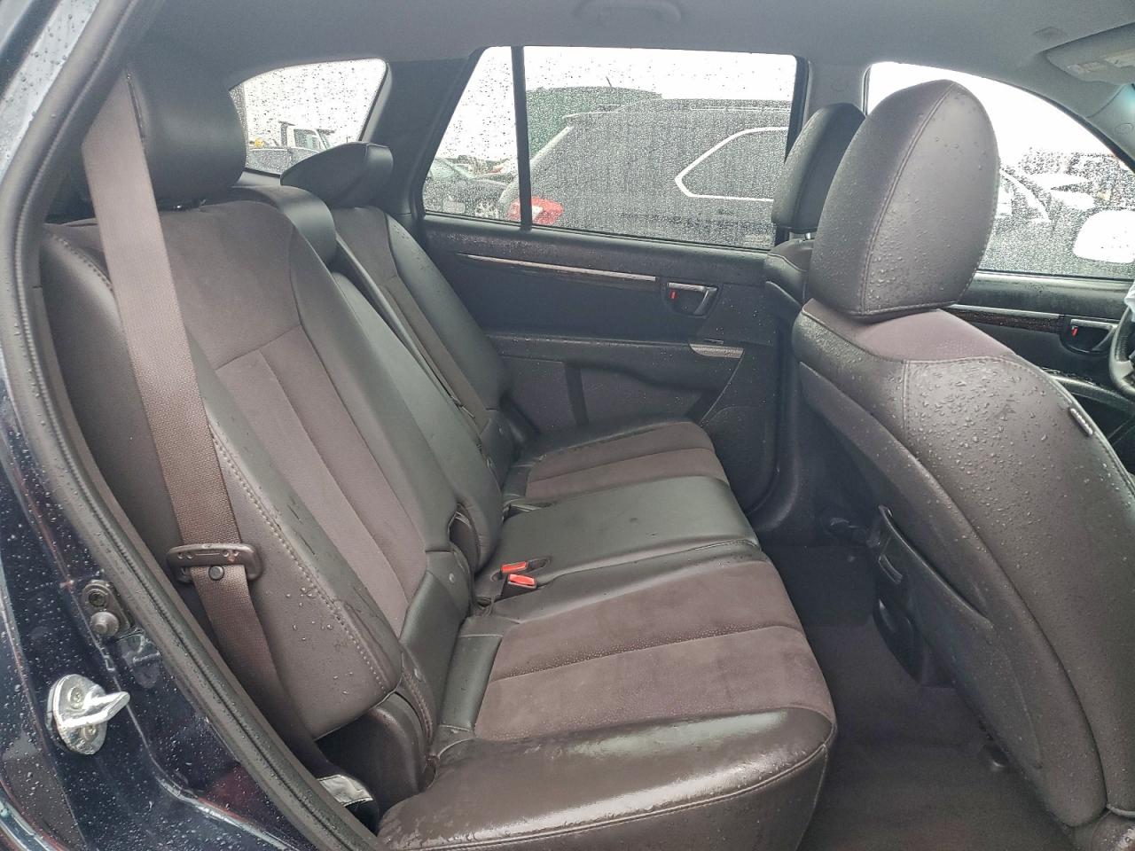2012 HYUNDAI SANTA FE SE photo 11