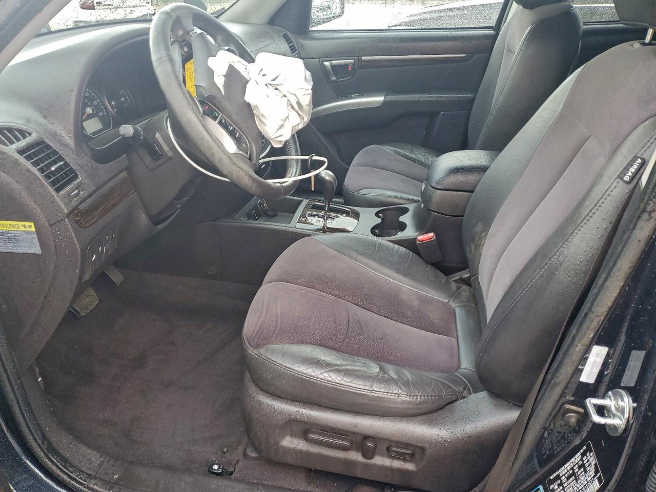 2012 HYUNDAI SANTA FE SE photo 7