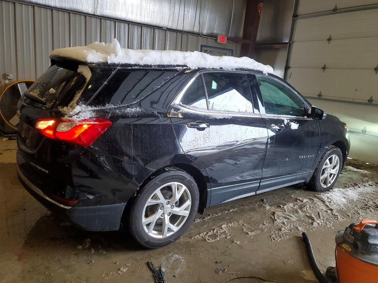 2021 CHEVROLET EQUINOX PREMIER photo 3