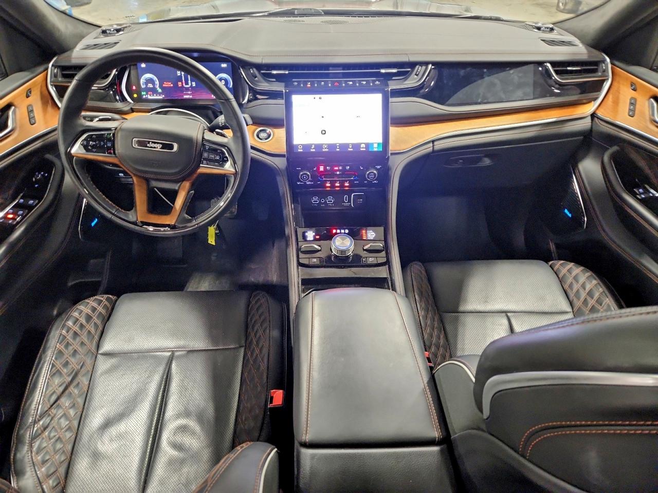 2022 JEEP GRAND CHEROKEE L SUMMIT photo 8