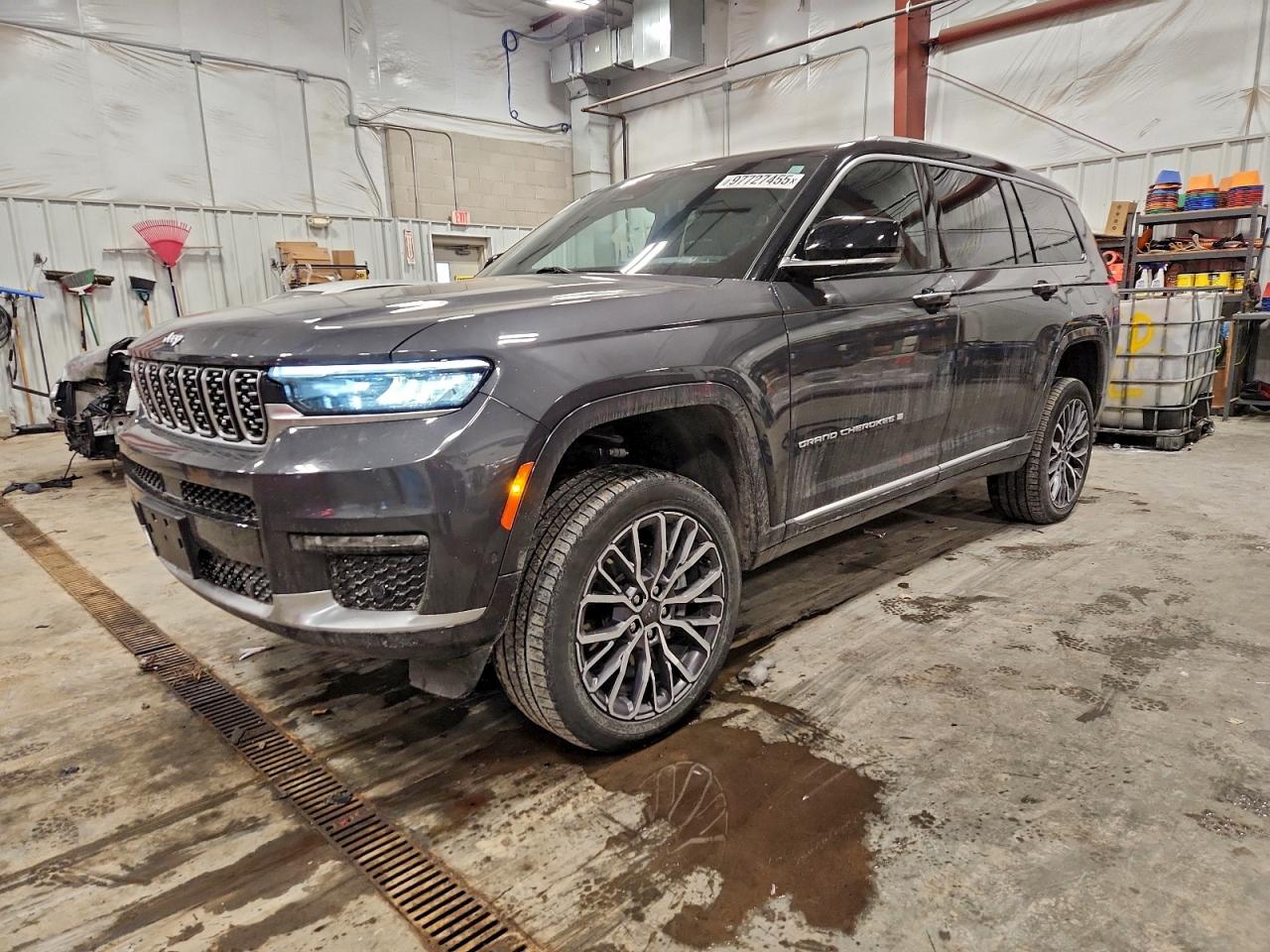 2022 JEEP GRAND CHEROKEE