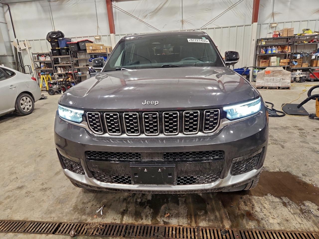 2022 JEEP GRAND CHEROKEE L SUMMIT photo 5