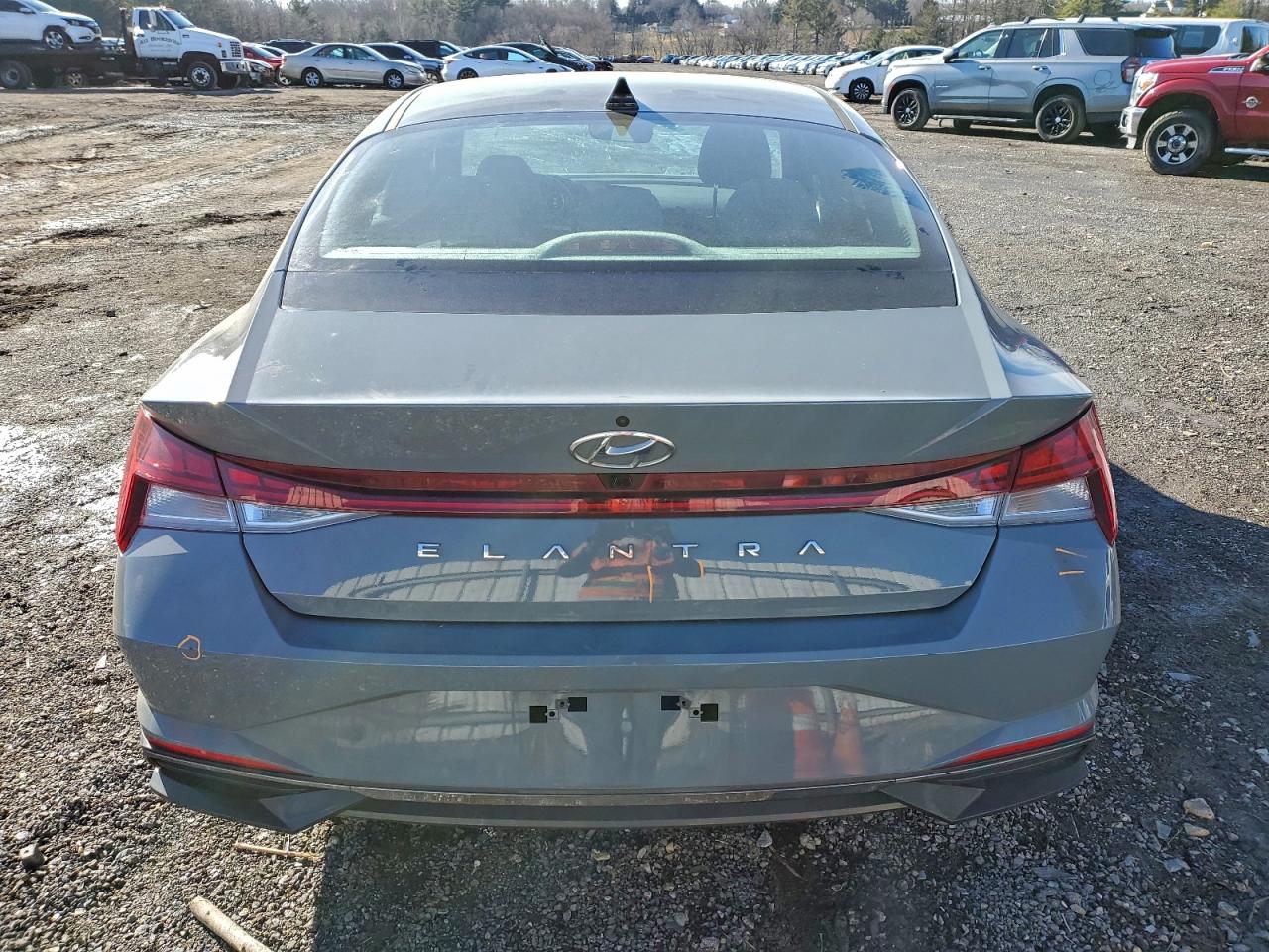 2021 HYUNDAI ELANTRA SEL photo 6