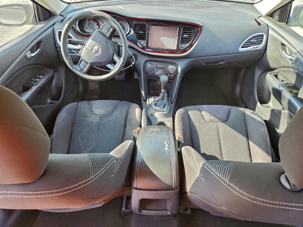 2014 DODGE DART SXT photo 8