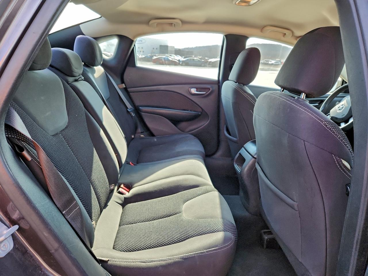 2014 DODGE DART SXT photo 10