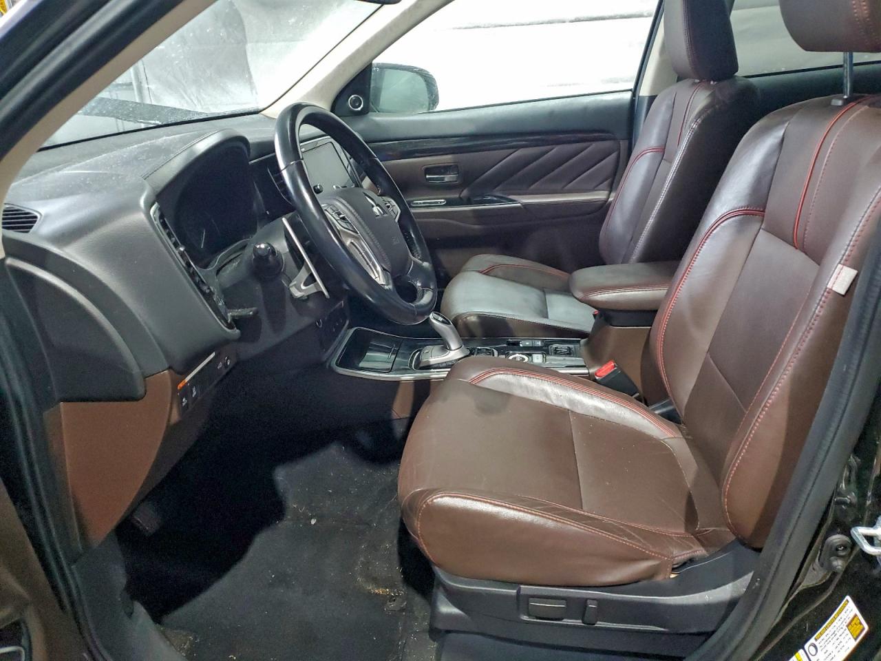 2018 MITSUBISHI OUTLANDER SE photo 7
