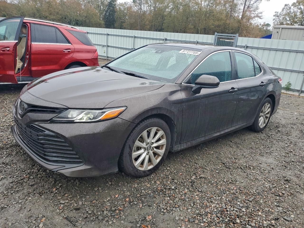 2019 TOYOTA CAMRY