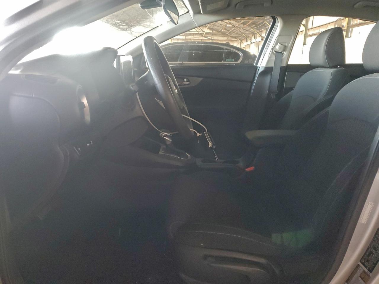 2019 KIA FORTE FE photo 7