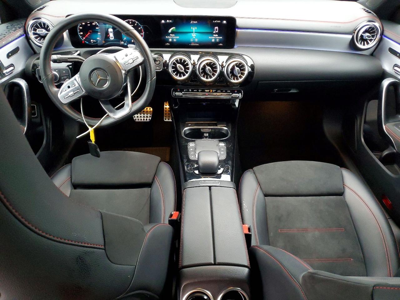 2021 MERCEDES-BENZ CLA 250 photo 22