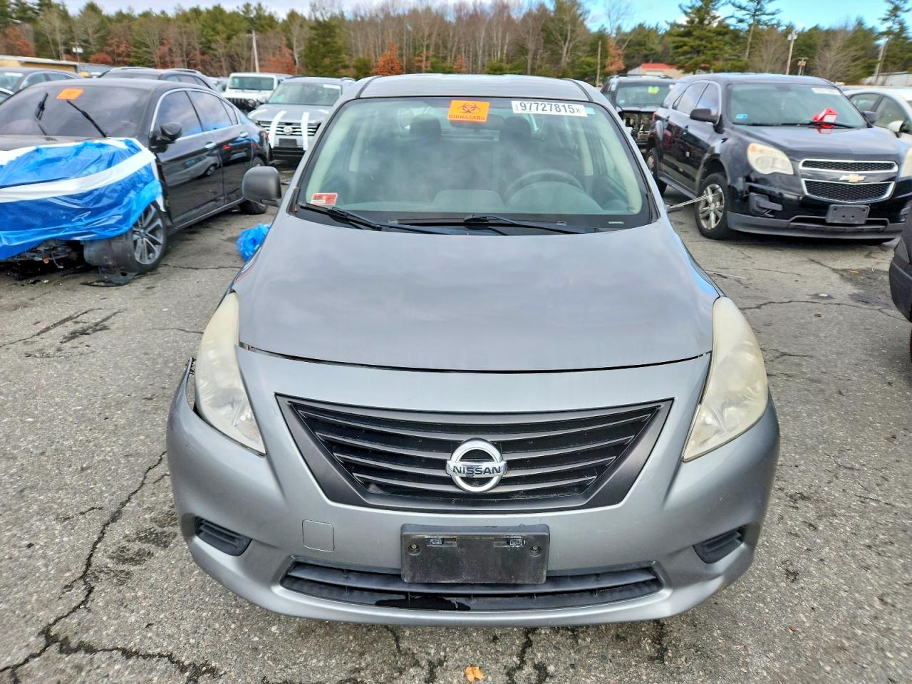 2014 NISSAN VERSA S photo 5
