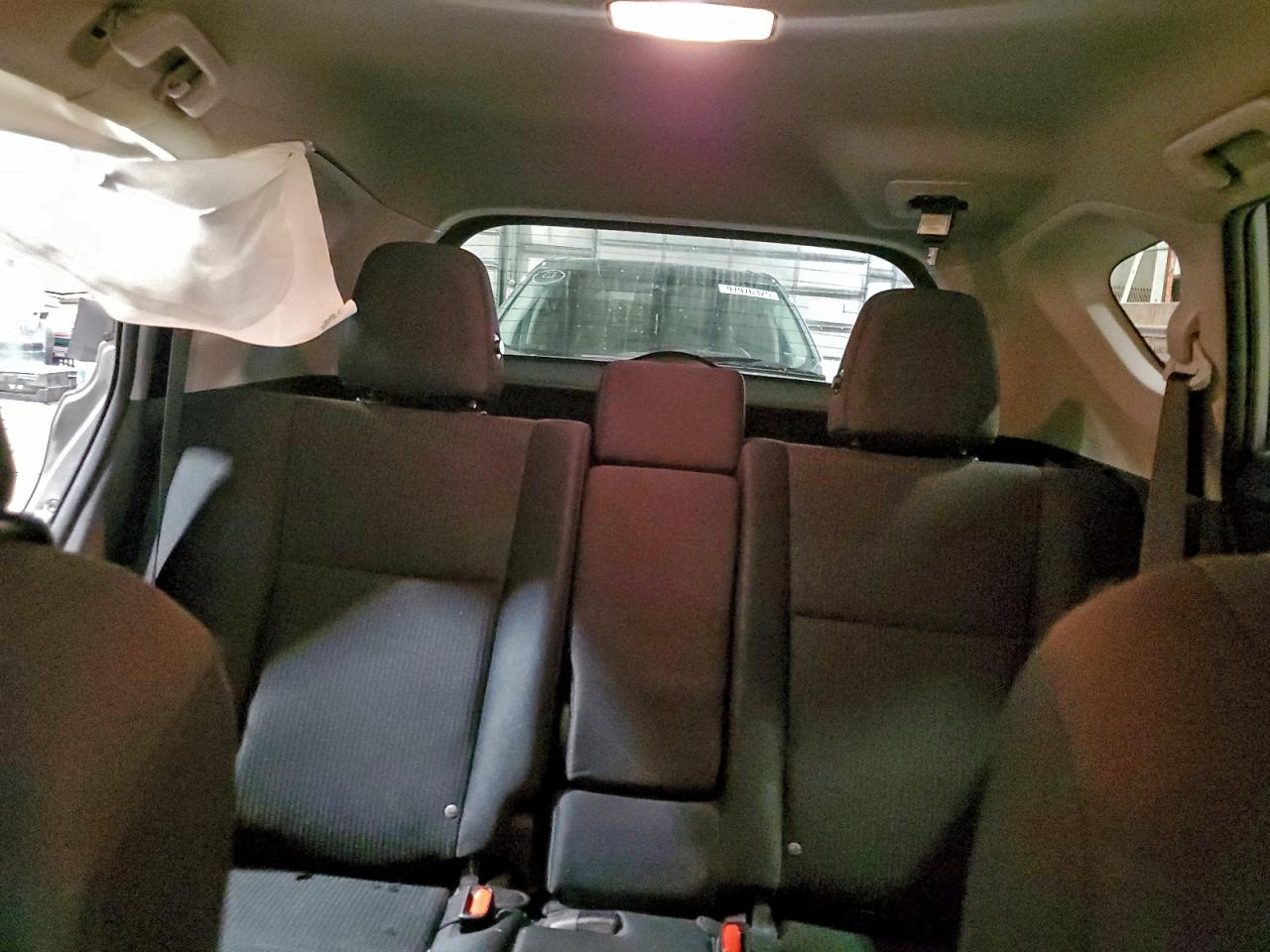 2017 TOYOTA RAV4 LE photo 10