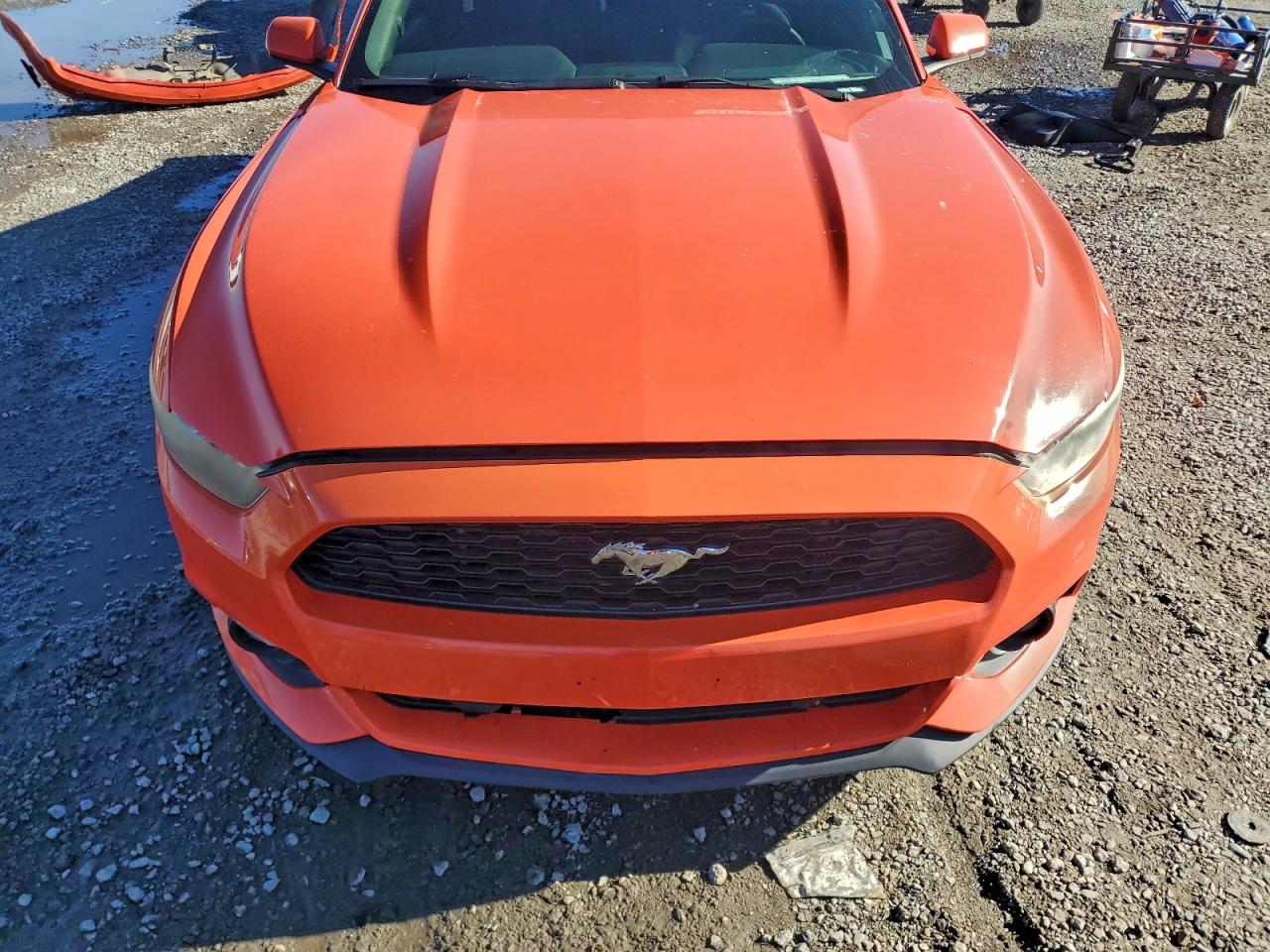 2016 FORD MUSTANG photo 31