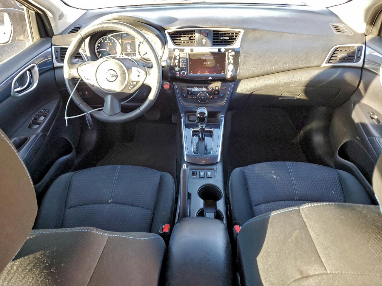 2019 NISSAN SENTRA S photo 8