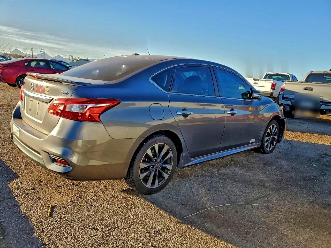 2019 NISSAN SENTRA S photo 3