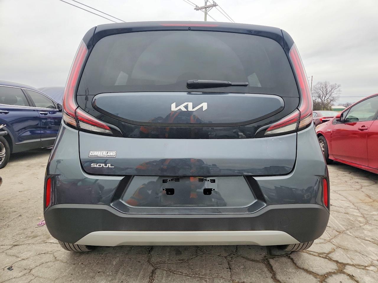 2025 KIA SOUL LX photo 6