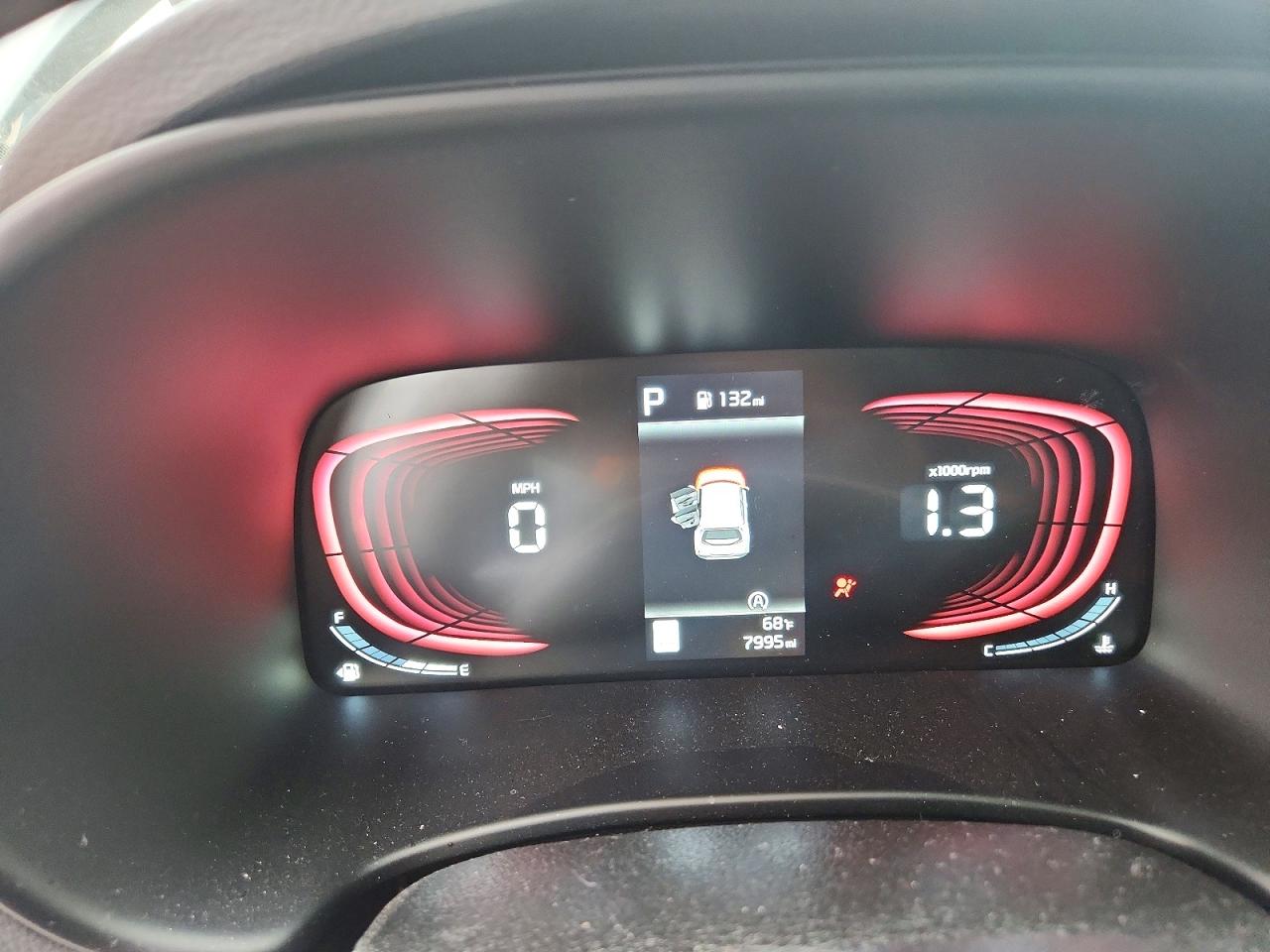 2025 KIA SOUL LX photo 9