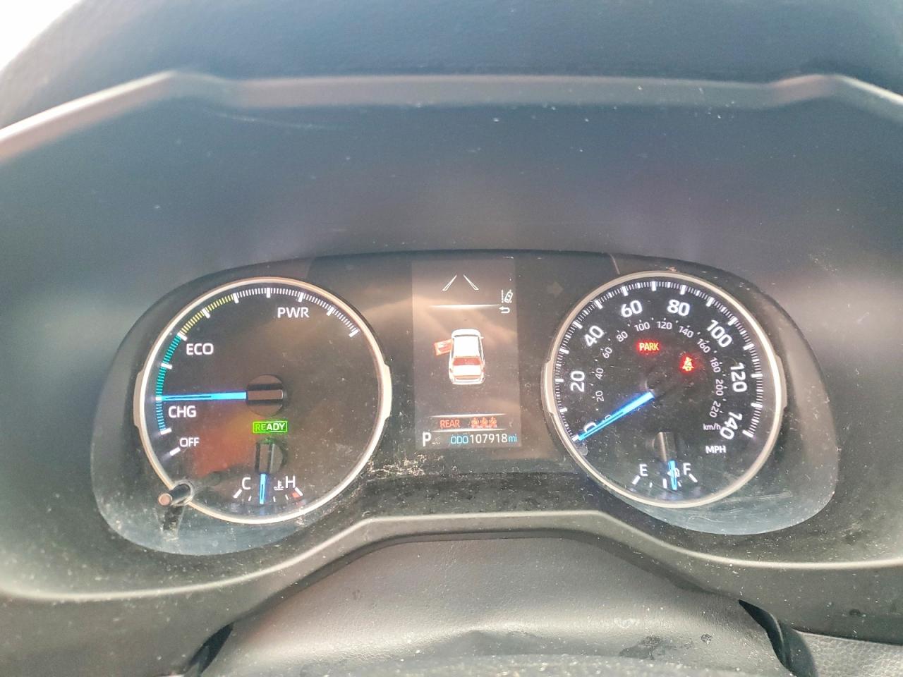 2019 TOYOTA RAV4 XLE photo 9