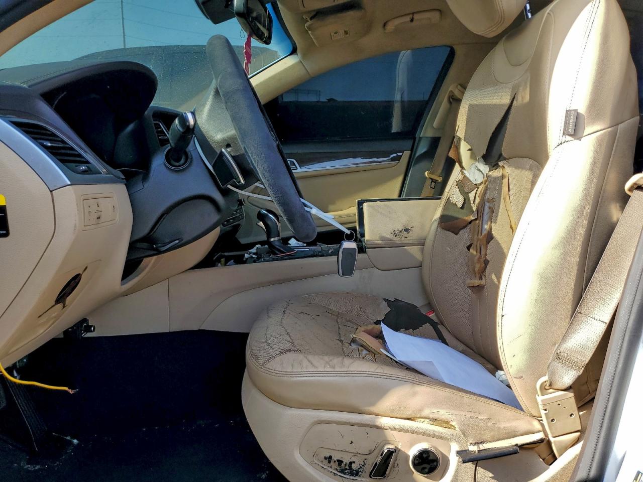 2015 HYUNDAI GENESIS 3.8L photo 7