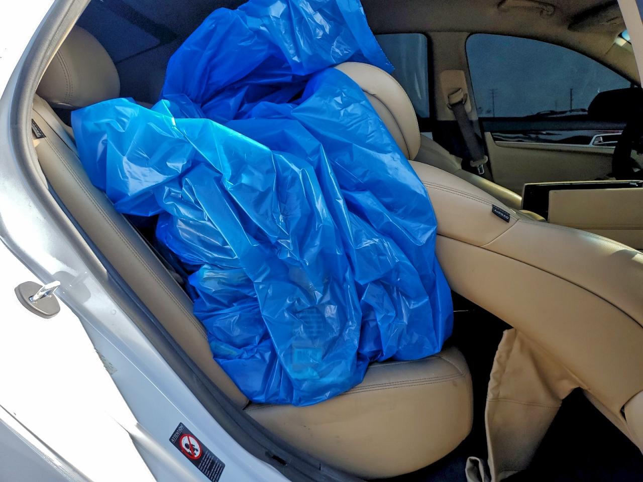 2015 HYUNDAI GENESIS 3.8L photo 10